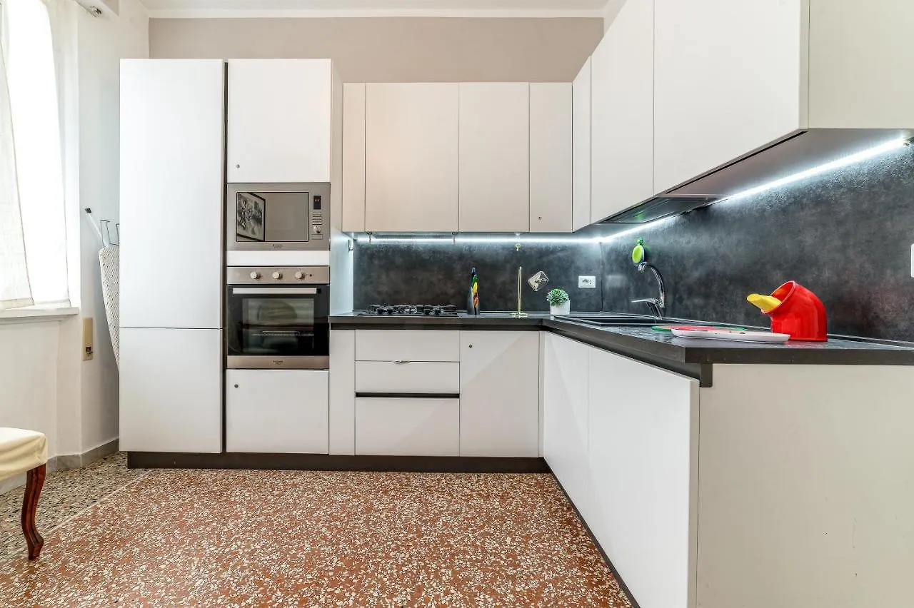 Amly Mary Roof Garden Apartment Rome 0*,  Italy