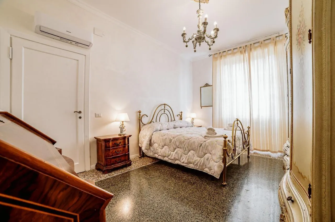 Amly Mary Roof Garden Apartment Rome